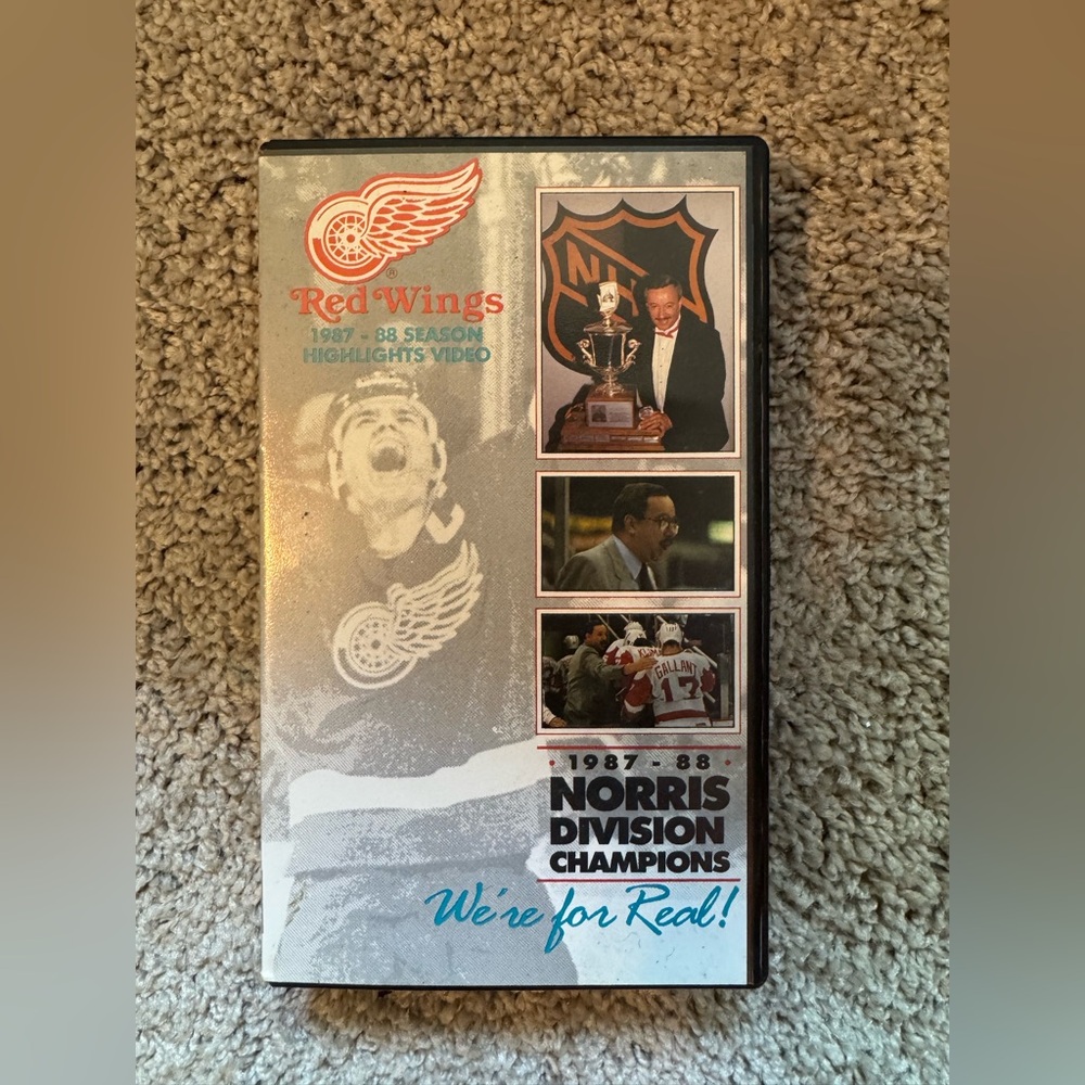 Vintage Detroit Red Wings 1987-88 Highlights VHS - White & Red